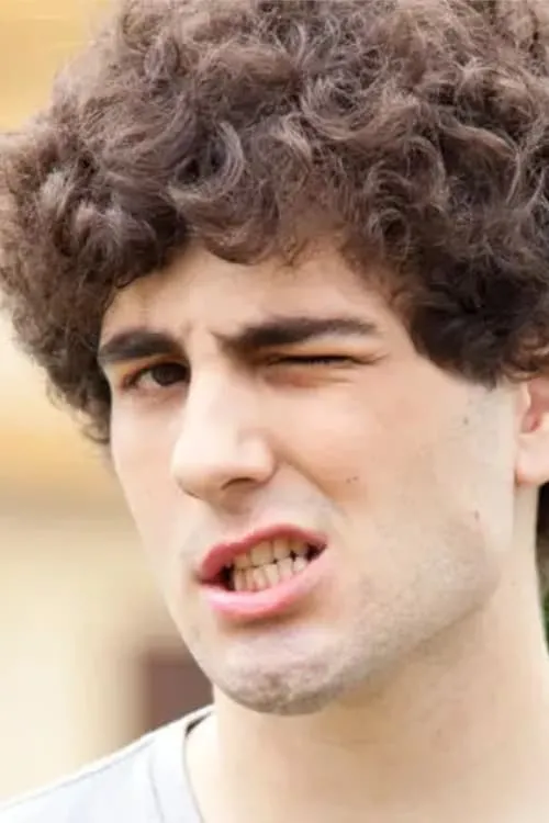 Gabriel Lippe — personaje: Juliano