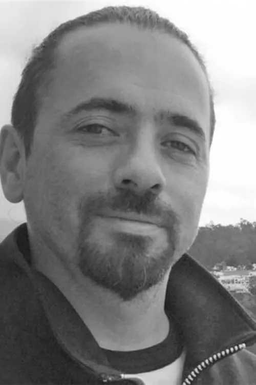 Marco Bustos ha trabajado con Gabriel Paez Hernandez en 1 ocasiones