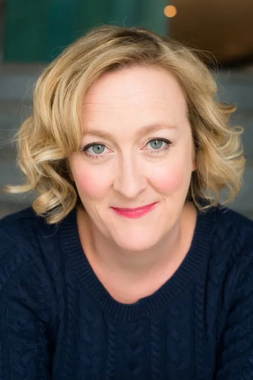 Gabriel Quigley interpretando a Layla