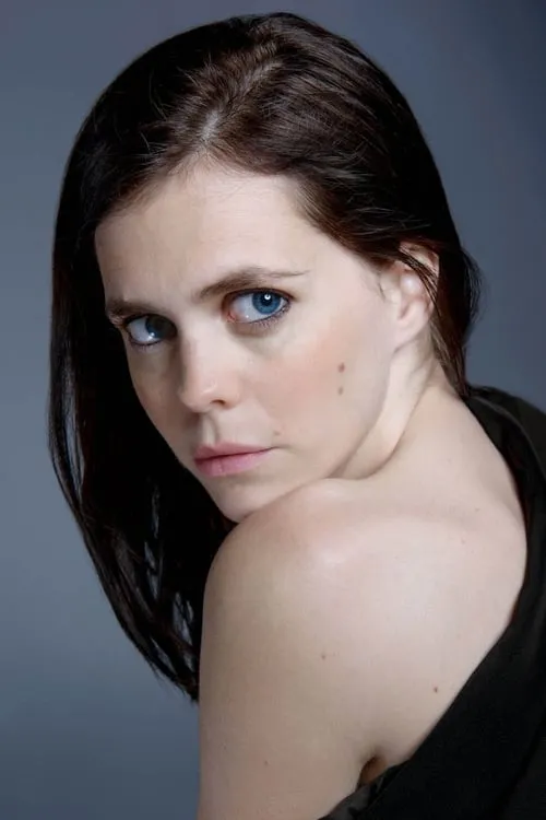 Juan Carlos Mestre ha trabajado con Gabriela Goyoaga en 1 ocasiones