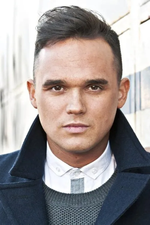 Gareth Gates interpretando a Gareth Gates Clone