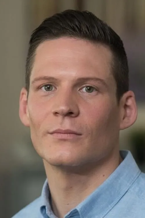 Gareth Jewell — personaje: DCI Carl Roberts