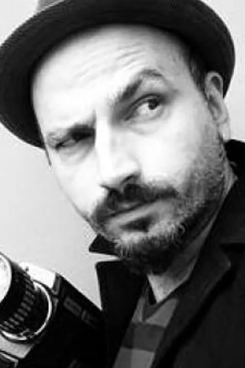 Lucía Kulik Alé ha trabajado con Gastón del Porto en 1 ocasiones