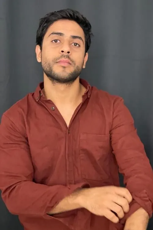 Gaurav Parajuli — personaje: Devendar Thakur