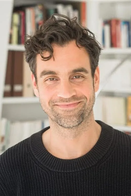 Xavier Robic interpretando a Franck