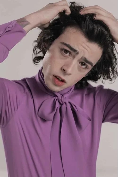 Christopher Hugh James Adamson ha trabajado con Gem Deger en 1 ocasiones