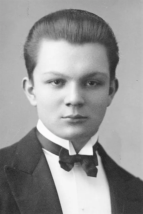 James Gillette ha trabajado con Gene Rizzi en 1 ocasiones