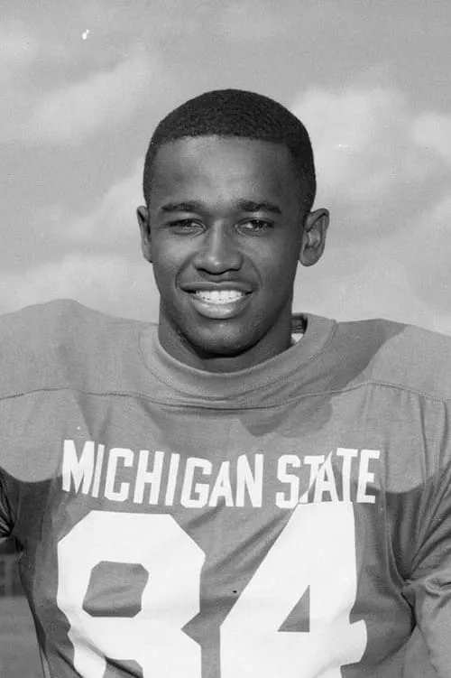 Gene Washington interpretando a Self