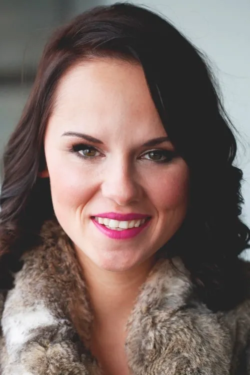 Geneviève Everell — personaje: Herself