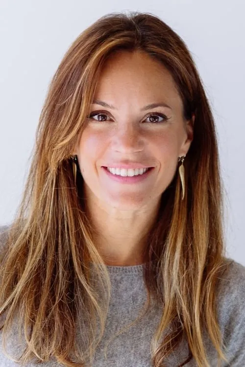 Geneviève Guérard — personaje: Herself - Host