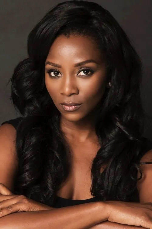 Genevieve Nnaji interpretando a Miss Adebayo