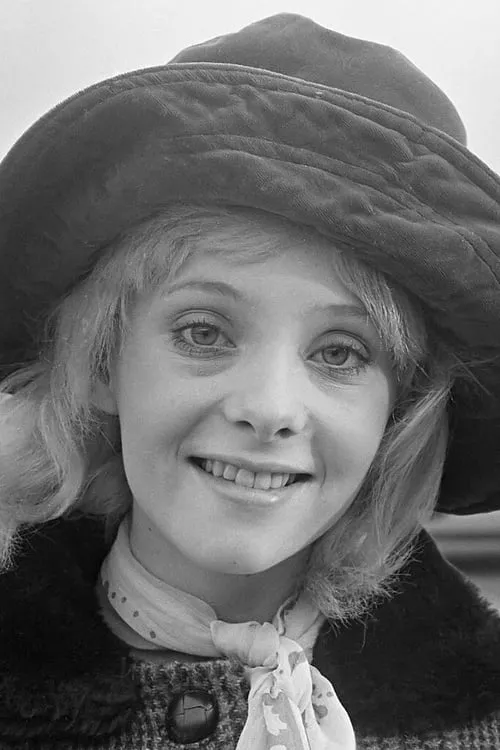 Bernadette da Silva ha trabajado con Geneviève Waïte en 1 ocasiones