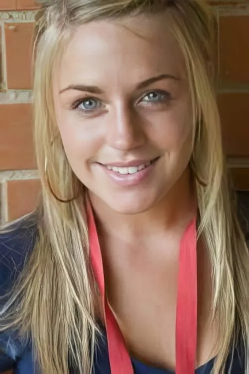 Troye Sivan ha trabajado con Genna Blair en 3 ocasiones