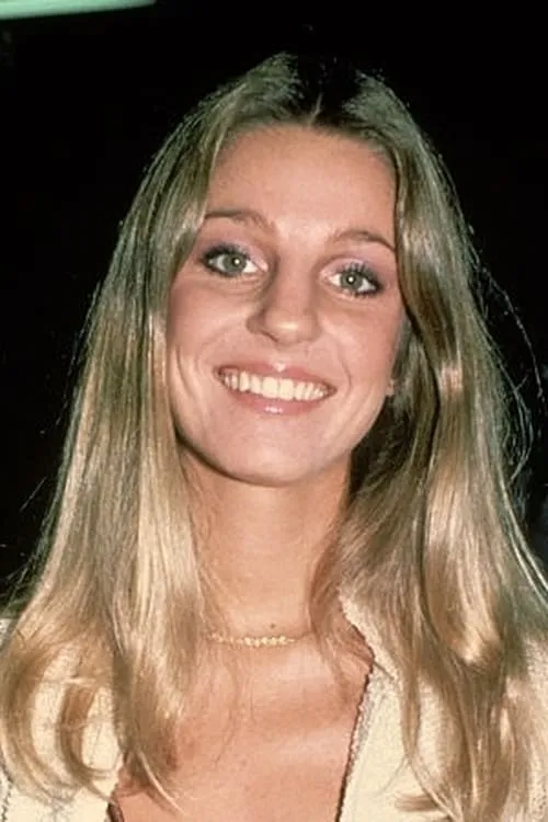 Georganne LaPiere interpretando a Self