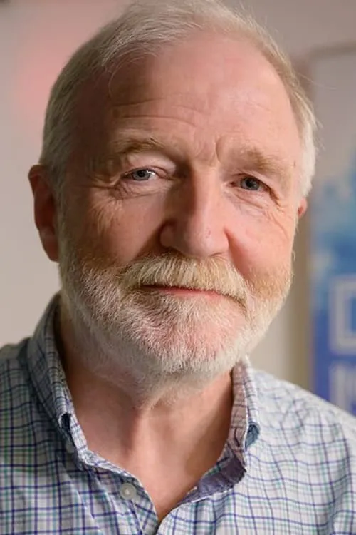 George McGavin — personaje: Self - Presenter