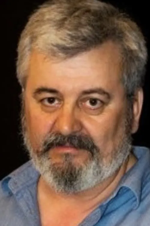 Lora ha trabajado con George Robu en 1 ocasiones