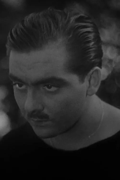 Pierre Lestringuez ha trabajado con Georges D'Arnoux en 1 ocasiones