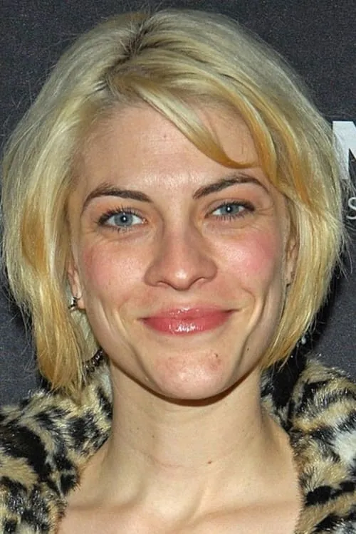 Celeste Oliva ha trabajado con Georgia Lyman en 4 ocasiones