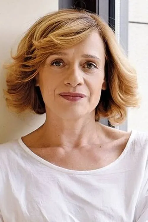 Georgia Mavrogeorgi interpretando a 