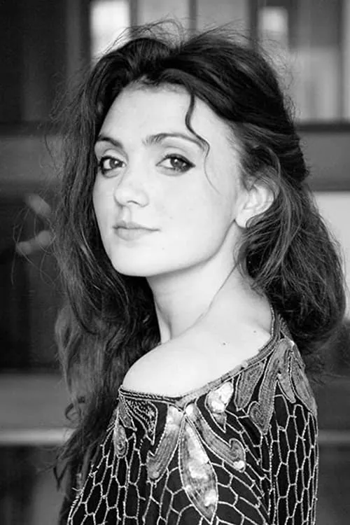 Tom Pearson ha trabajado con Georgina Dugdale en 1 ocasiones