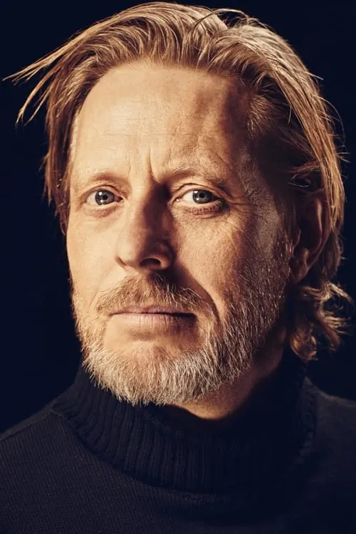 Björn Åkesson ha trabajado con Gerard Bidstrup en 1 ocasiones