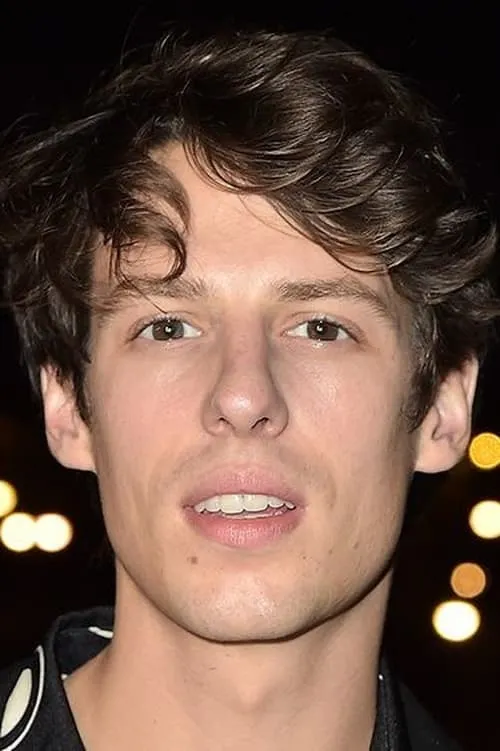 Raya Martigny ha trabajado con Germain Louvet en 2 ocasiones