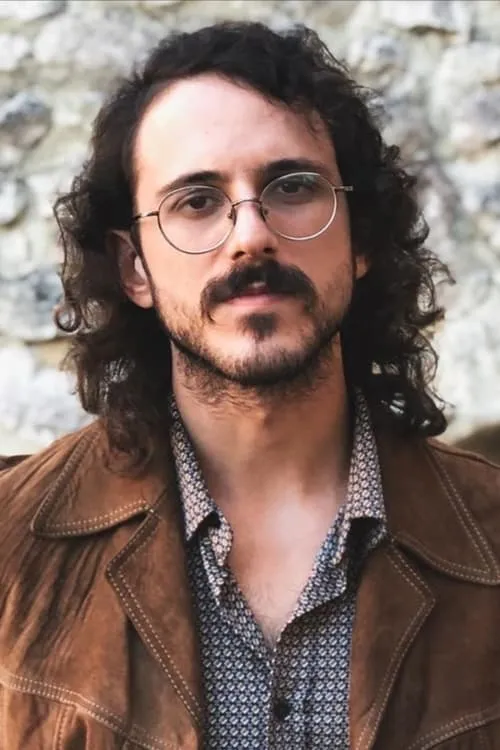 Gianluca Colucci interpretando a Rosario