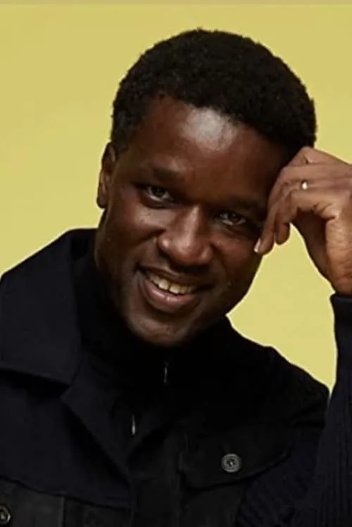 Gilbert Owuor interpretando a Gordon