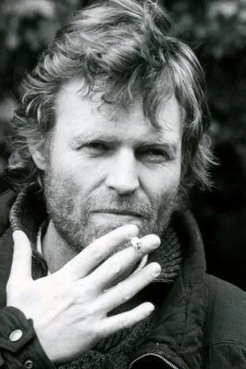 Gilles Béhat interpretando a Jacques