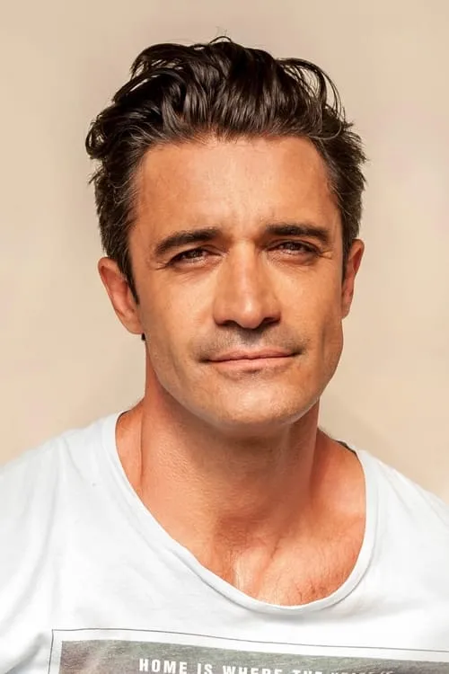Gilles Marini interpretando a Remy