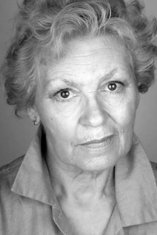 Derek Chafer ha trabajado con Gillian McCutcheon en 1 ocasiones