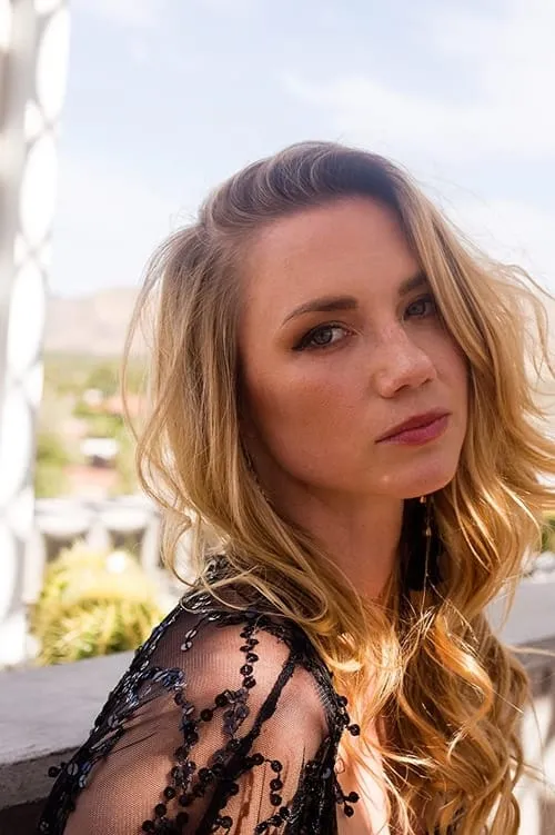 Kimberly Alexander ha trabajado con Gina Comparetto en 2 ocasiones