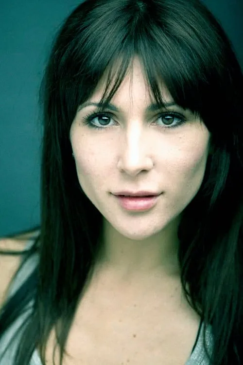 Gina Varela interpretando a Lena Pogliacomi