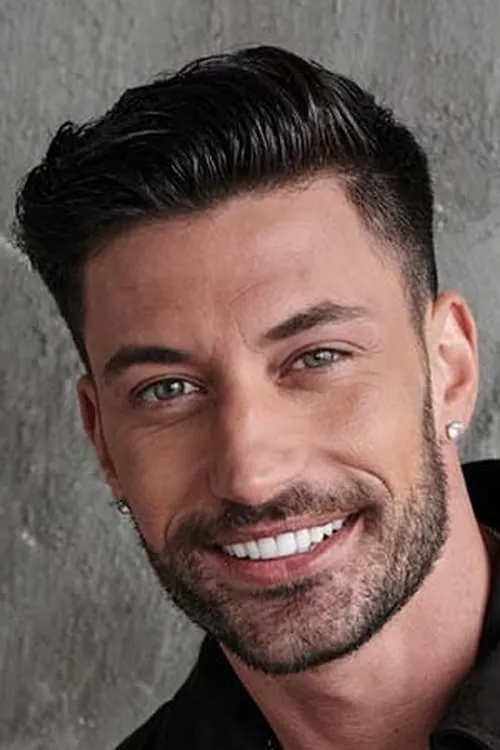 Ramesh Meyyappan ha trabajado con Giovanni Pernice en 1 ocasiones