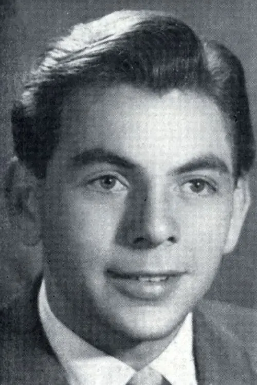 Giulio Paradisi interpretando a Compagno di Augusto in carcere