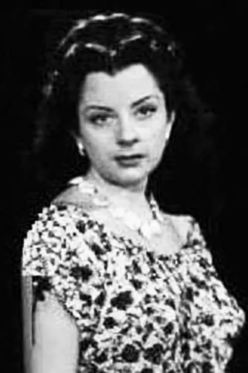 Enrique Vico Carré ha trabajado con Gloria Ugarte en 2 ocasiones