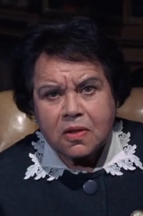 Rupert Evans ha trabajado con Golda Casimir en 1 ocasiones