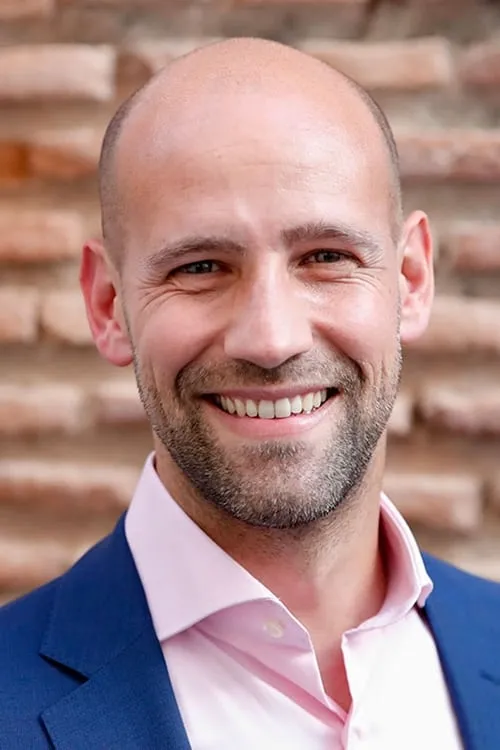 Gonzalo Miró — personaje: Colaborador