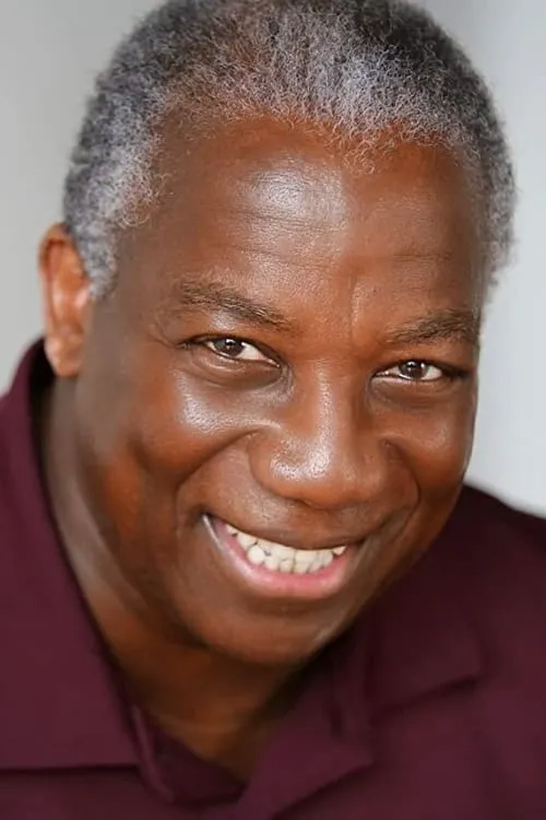 Gordon Danniels interpretando a Stanley