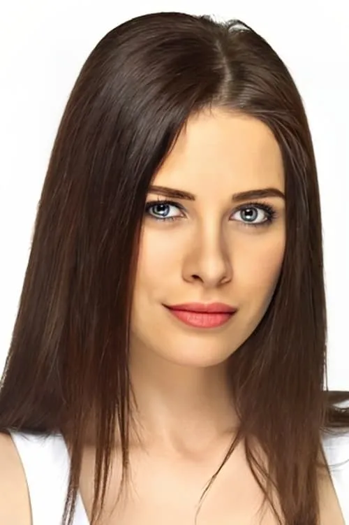 Lemi Filozof ha trabajado con Gözde Mukavelat en 1 ocasiones