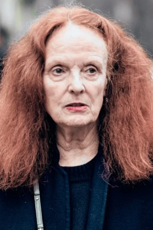 Grace Coddington interpretando a Herself