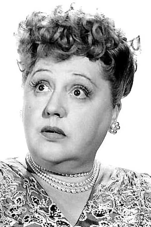 Grace Hayle interpretando a Mrs. Vandergulder