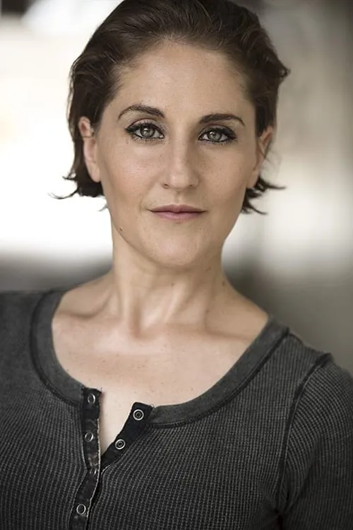 Daniella Rabbani ha trabajado con Graceann Dorse en 1 ocasiones