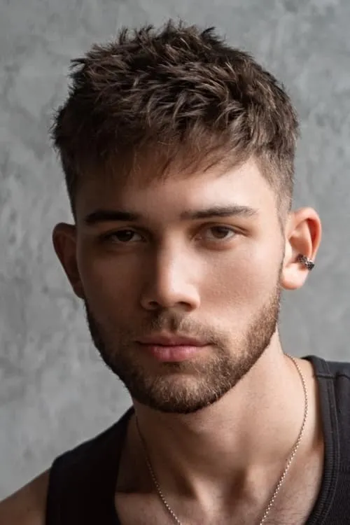 Serena Laurel ha trabajado con Grant Knoche en 1 ocasiones