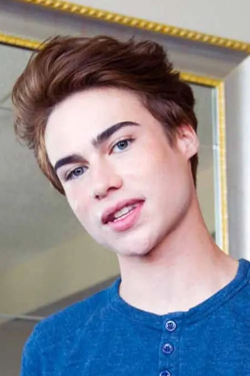 Connor Jacobs ha trabajado con Greco Rai en 2 ocasiones