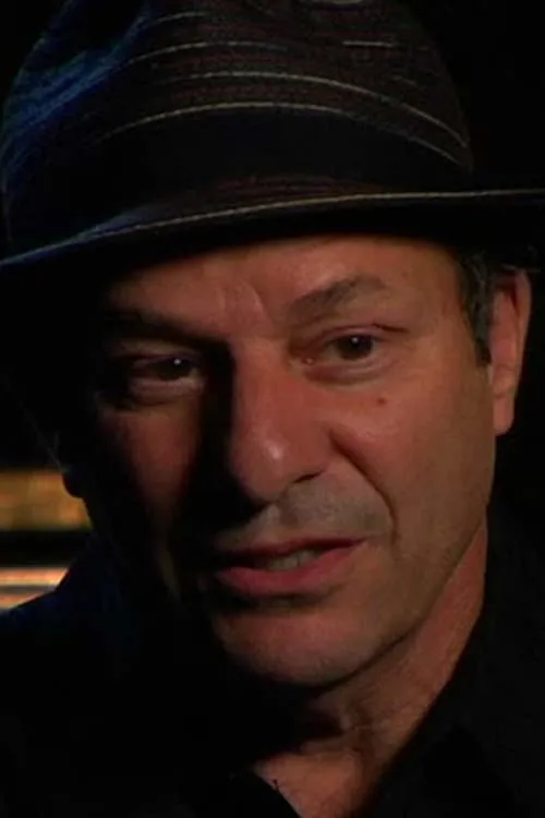 Larry Graham ha trabajado con Greg Errico en 4 ocasiones