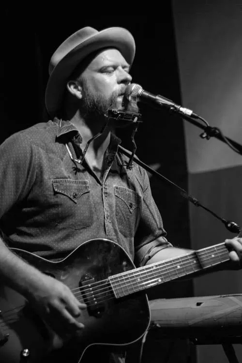 Julian Sol Jordan ha trabajado con Greg Schroeder en 1 ocasiones