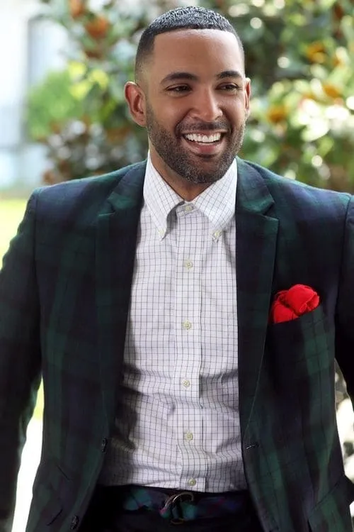 Brooklyn Lowe ha trabajado con Gregory Malonson en 1 ocasiones