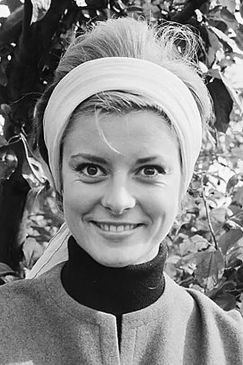 Magnus Uggla ha trabajado con Grynet Molvig en 2 ocasiones