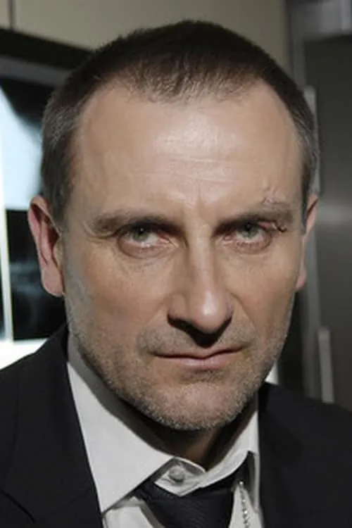 Grzegorz Przybył — personaje: Stefan Osinski